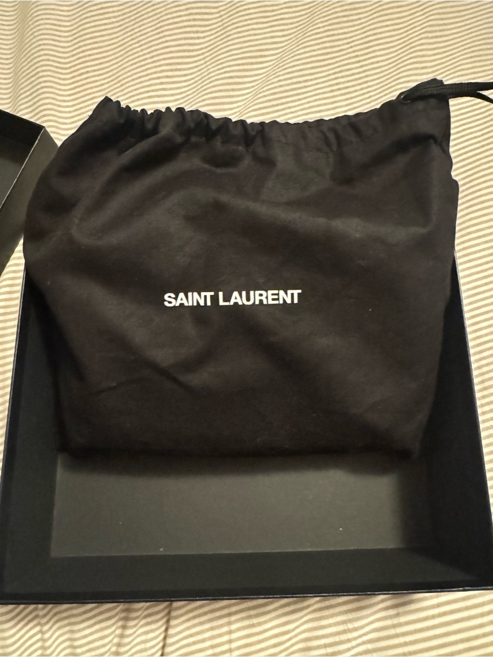 Saint Laurent Grain De Poudre Matelasse Monogram Mini Lou Camera Bag in Black - Picture 6 of 8